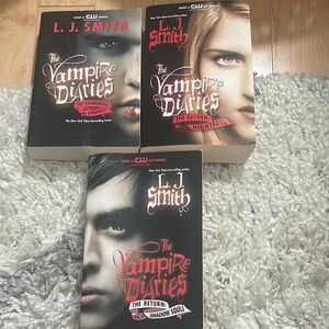 The Vampire Diaries Book Set